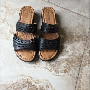 Naturalizer Sandals - leather upper - like new